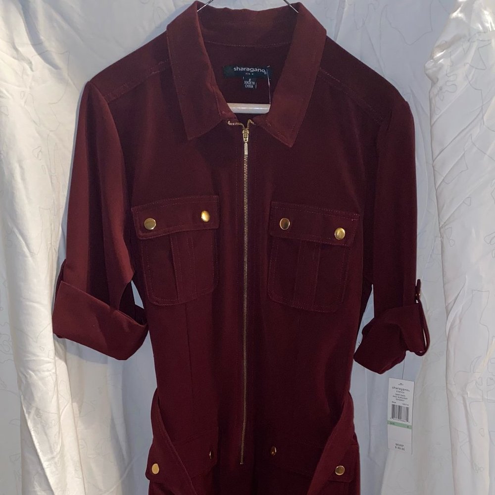 Half sleeve burgundy dress with gold accents